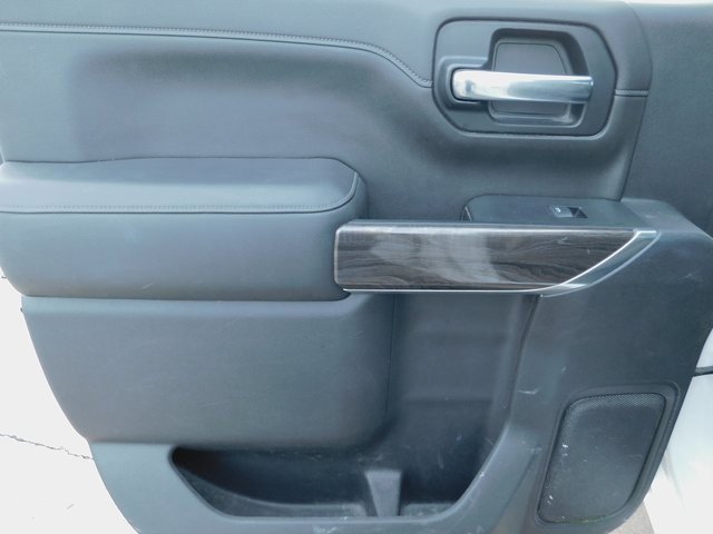 Used 2020 Chevrolet Silverado 1500 LTZ image 24