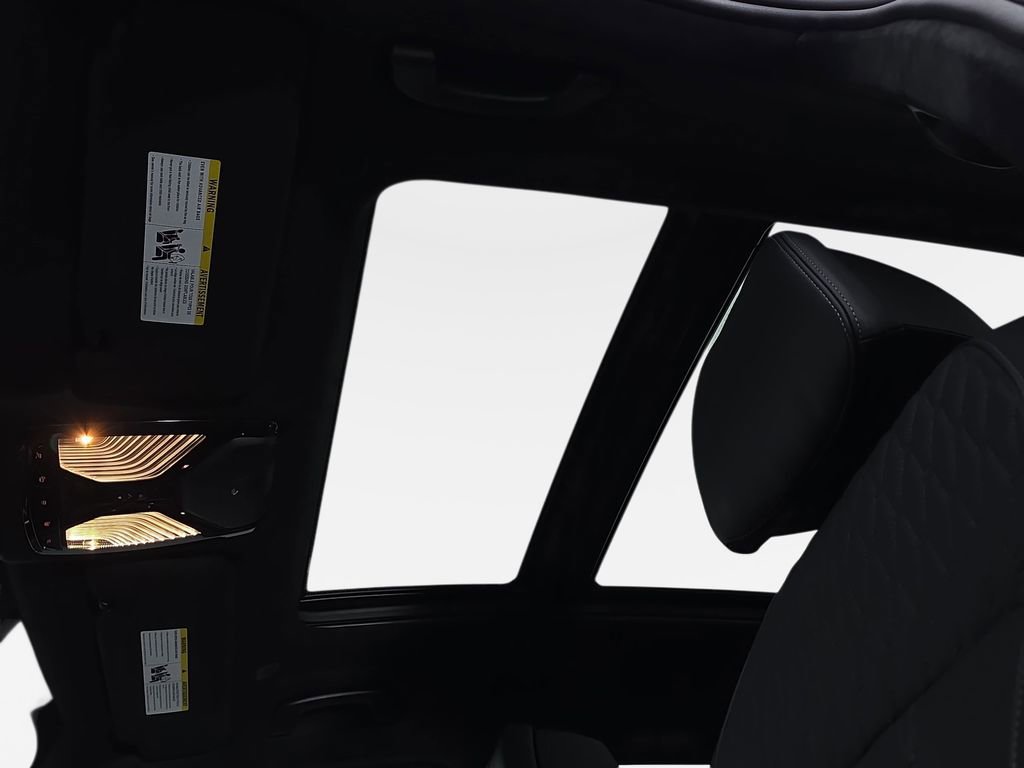 New 2026 BMW X7 xDrive40i w/ Executive Package image 30