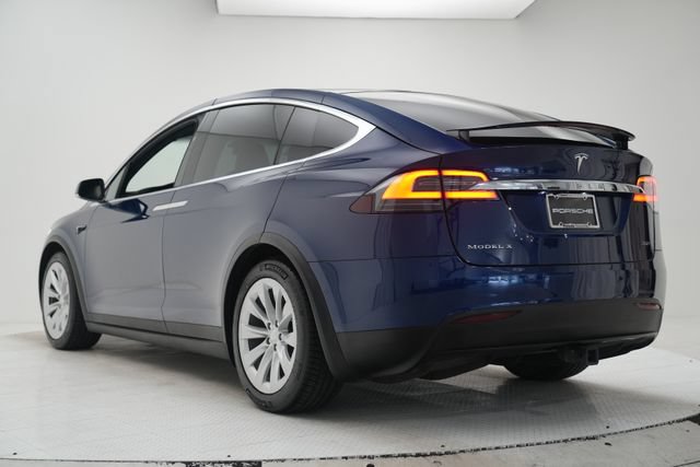 Used 2018 Tesla Model X 75D AWD/4WD image 8