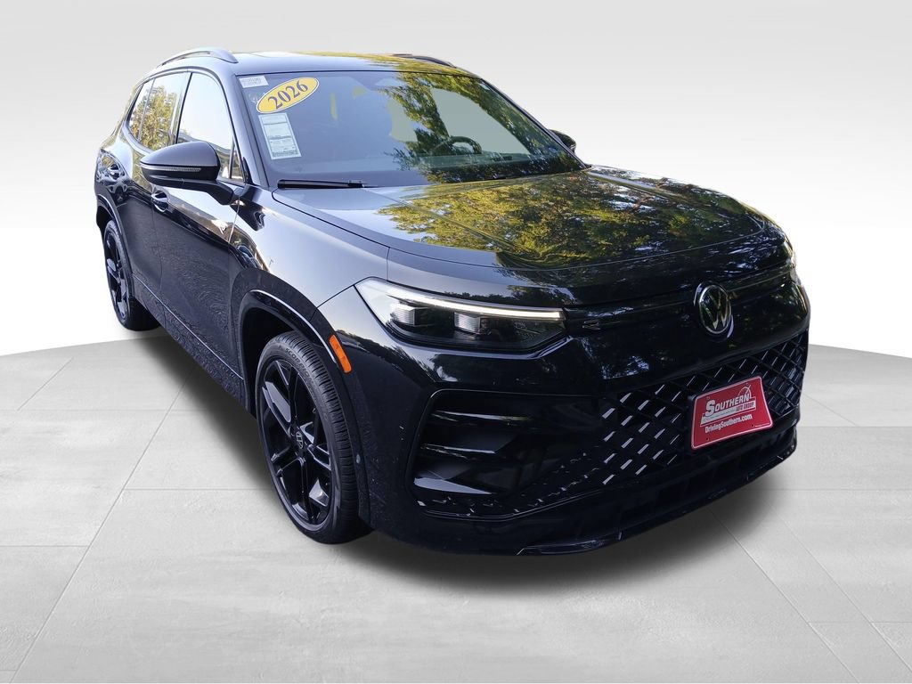 Used 2026 Volkswagen Tiguan SE R-Line FWD image 9