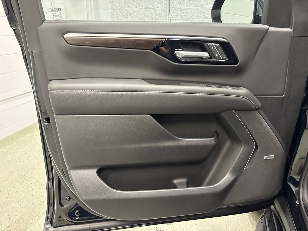 New 2026 Chevrolet Tahoe Premier AWD/4WD image 14
