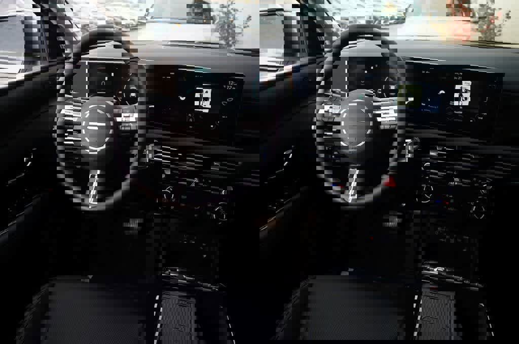 New 2026 Hyundai Tucson Limited image 9