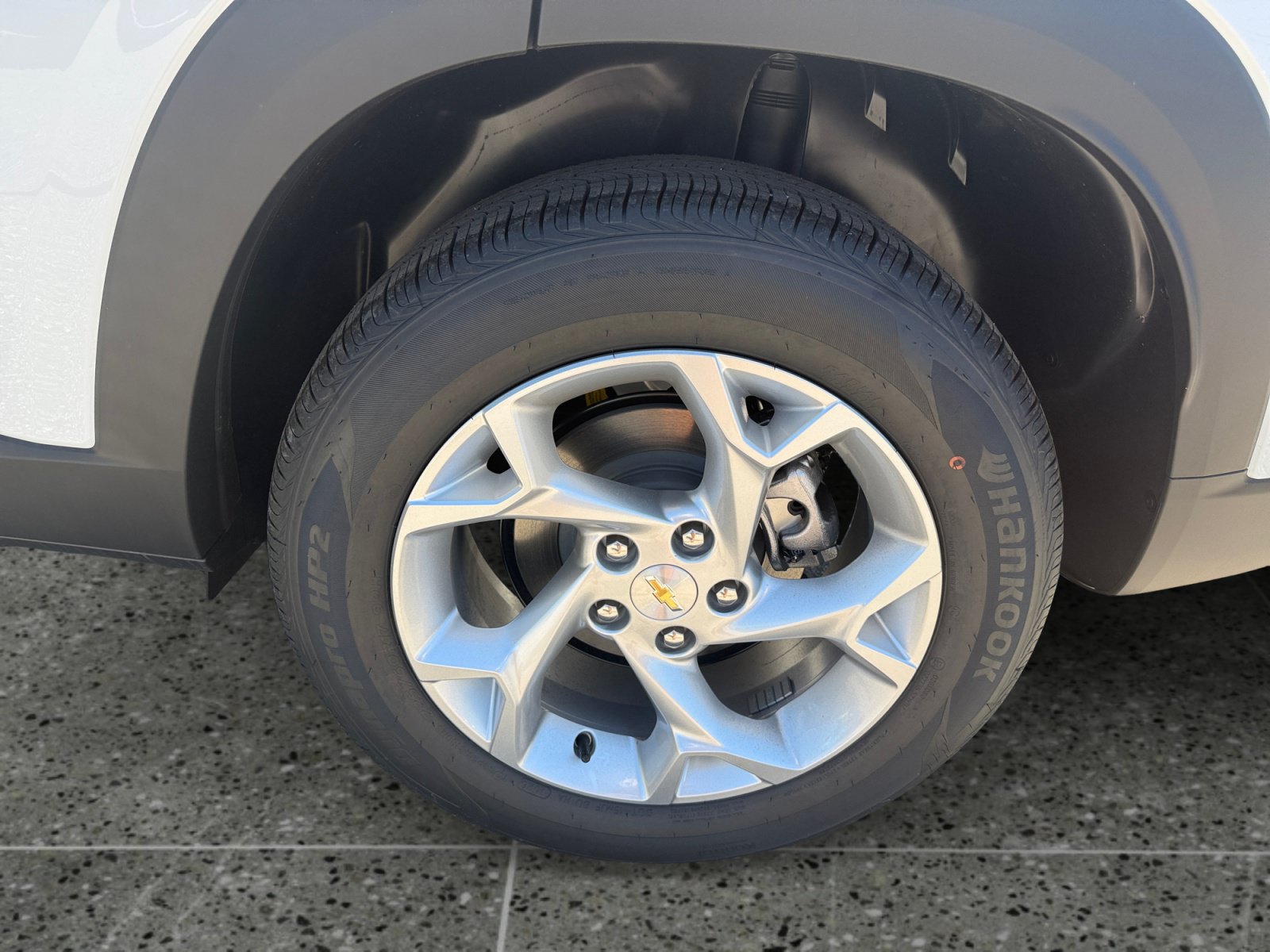 New 2026 Chevrolet Trax LS w/ LS Convenience Package FWD image 14