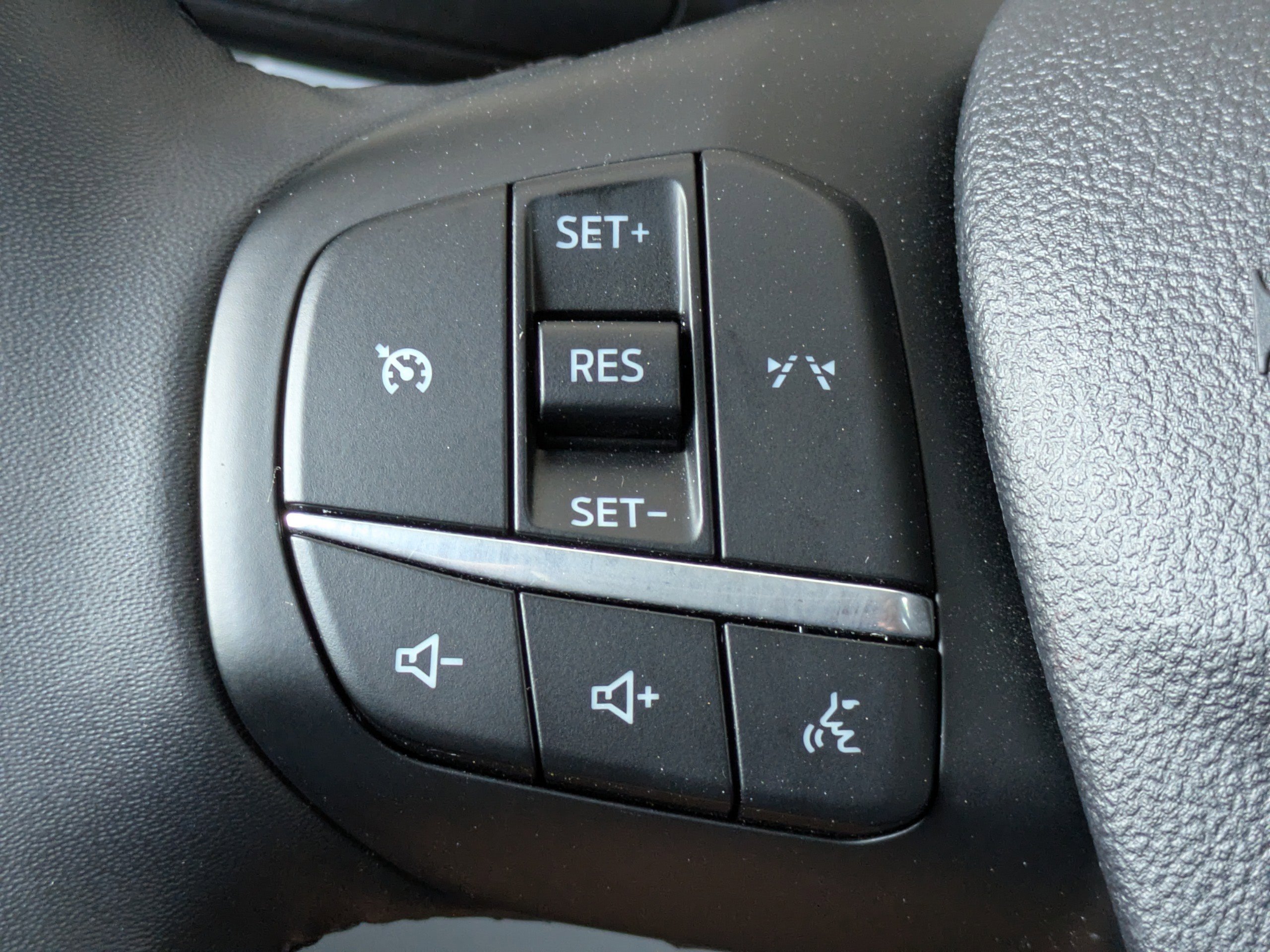 Certified 2024 Ford Escape Active FWD image 25
