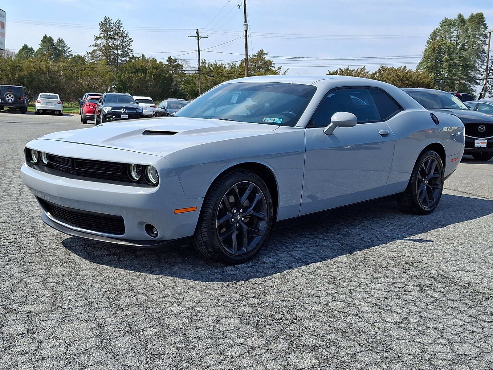 Used 2021 Dodge Challenger SXT w/ Blacktop Package image 3