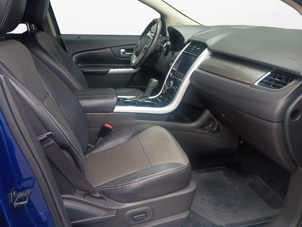 Used 2013 Ford Edge Sport w/ Driver Entry Pkg image 24