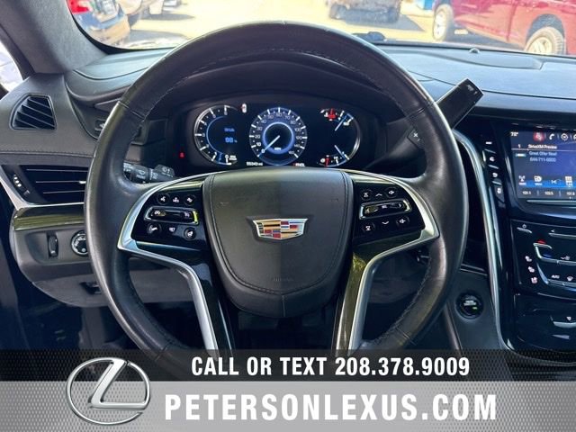 Used 2018 Cadillac Escalade Platinum AWD/4WD image 29