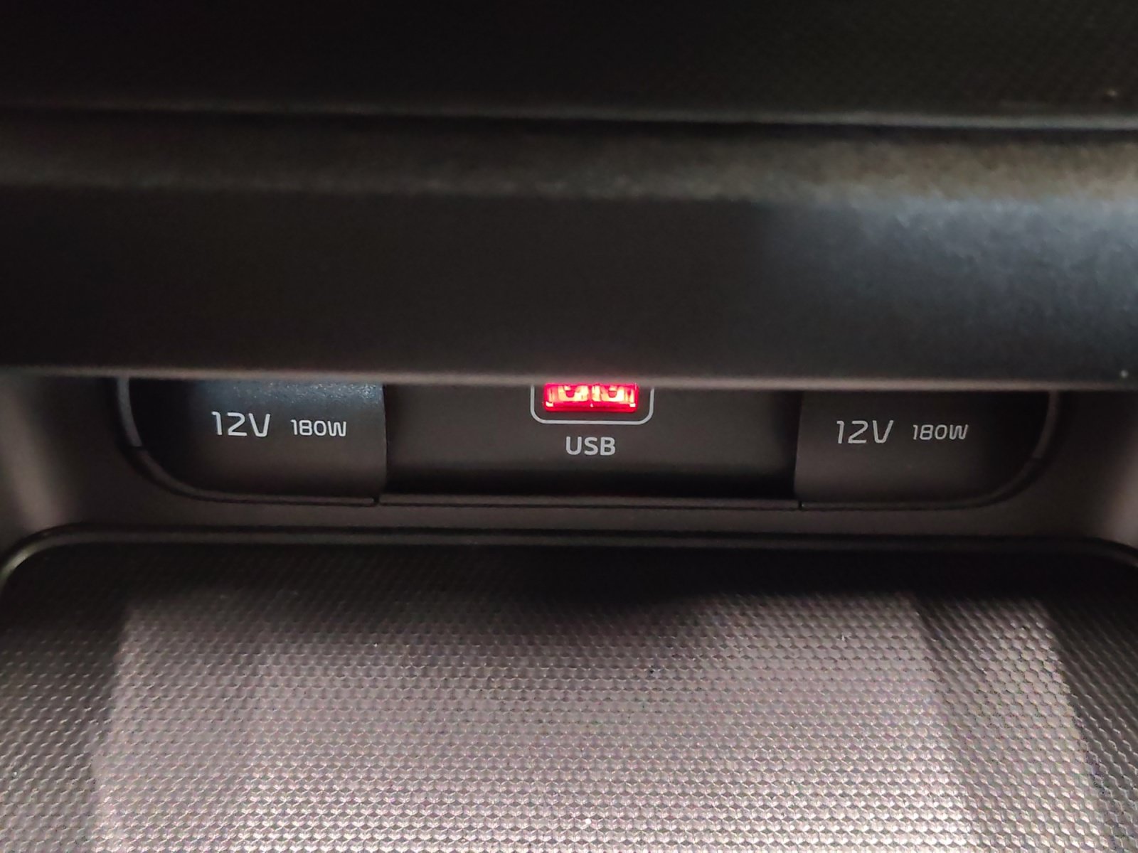 Used 2023 Kia Forte LXS w/ LXS Technology Package FWD image 20