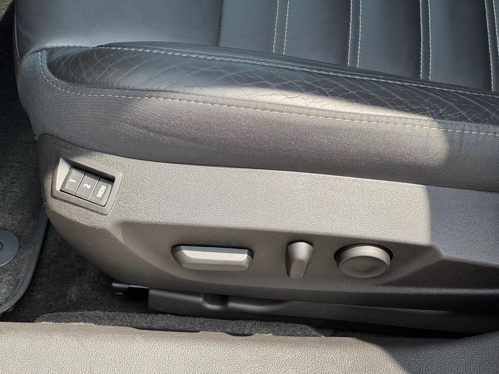 Used 2014 Buick Regal GS w/ Driver Confidence Package #2 FWD image 8