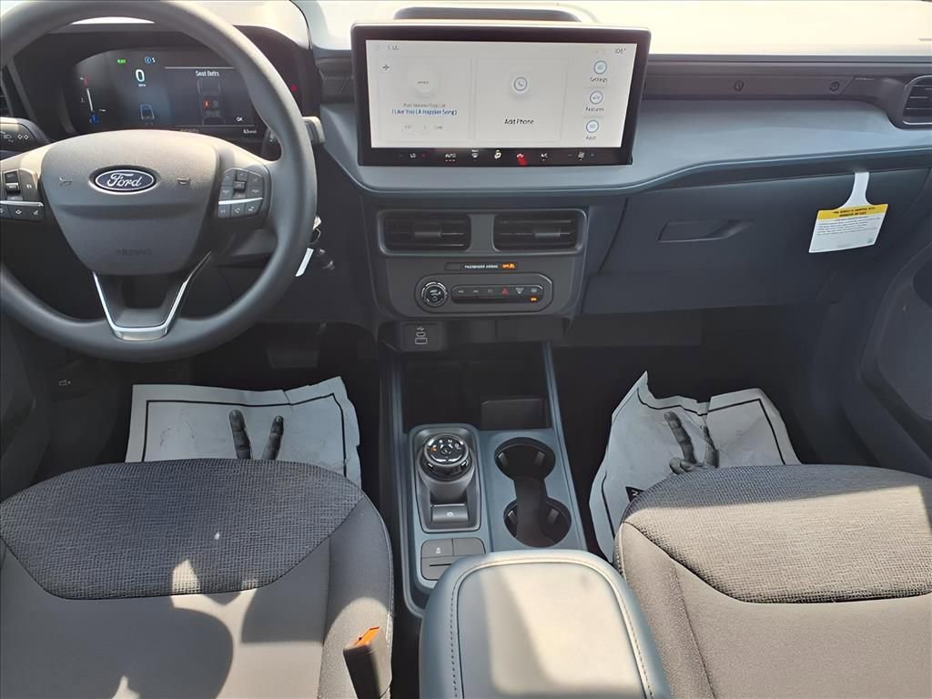 New 2025 Ford Maverick XL FWD image 5