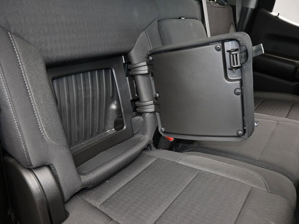 Used 2023 Chevrolet Silverado 1500 Custom image 36