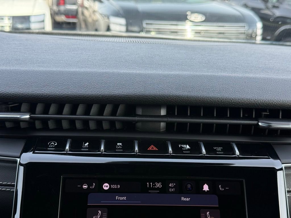 Used 2024 Jeep Grand Cherokee L Laredo image 24