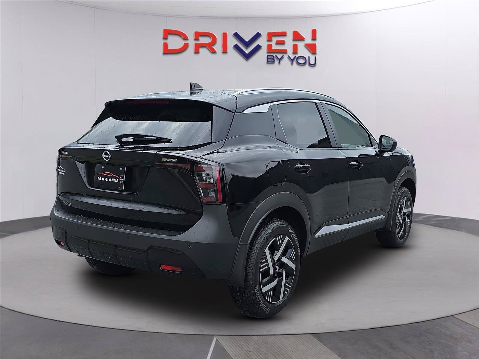 New 2026 Nissan Kicks SV w/ SV Premium Package FWD image 5