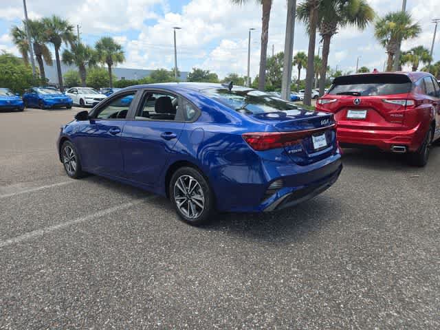 Used 2023 Kia Forte LXS w/ LXS Technology Package FWD image 6