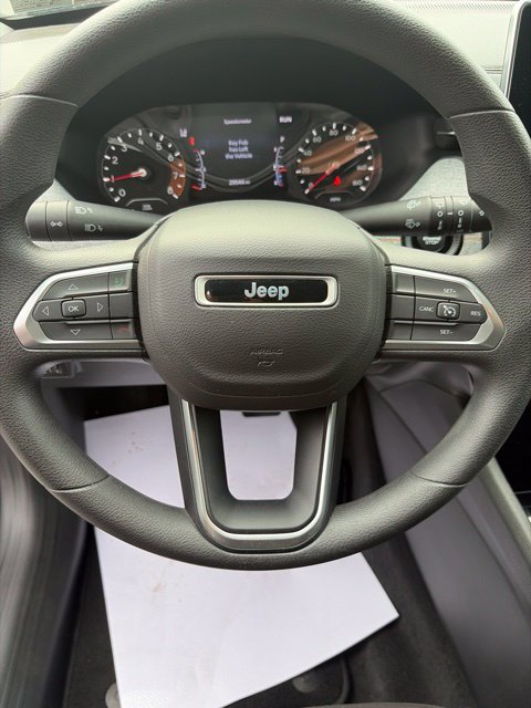 Used 2022 Jeep Compass Sport AWD/4WD image 16