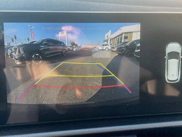 New 2027 Kia Sportage LX FWD image 13