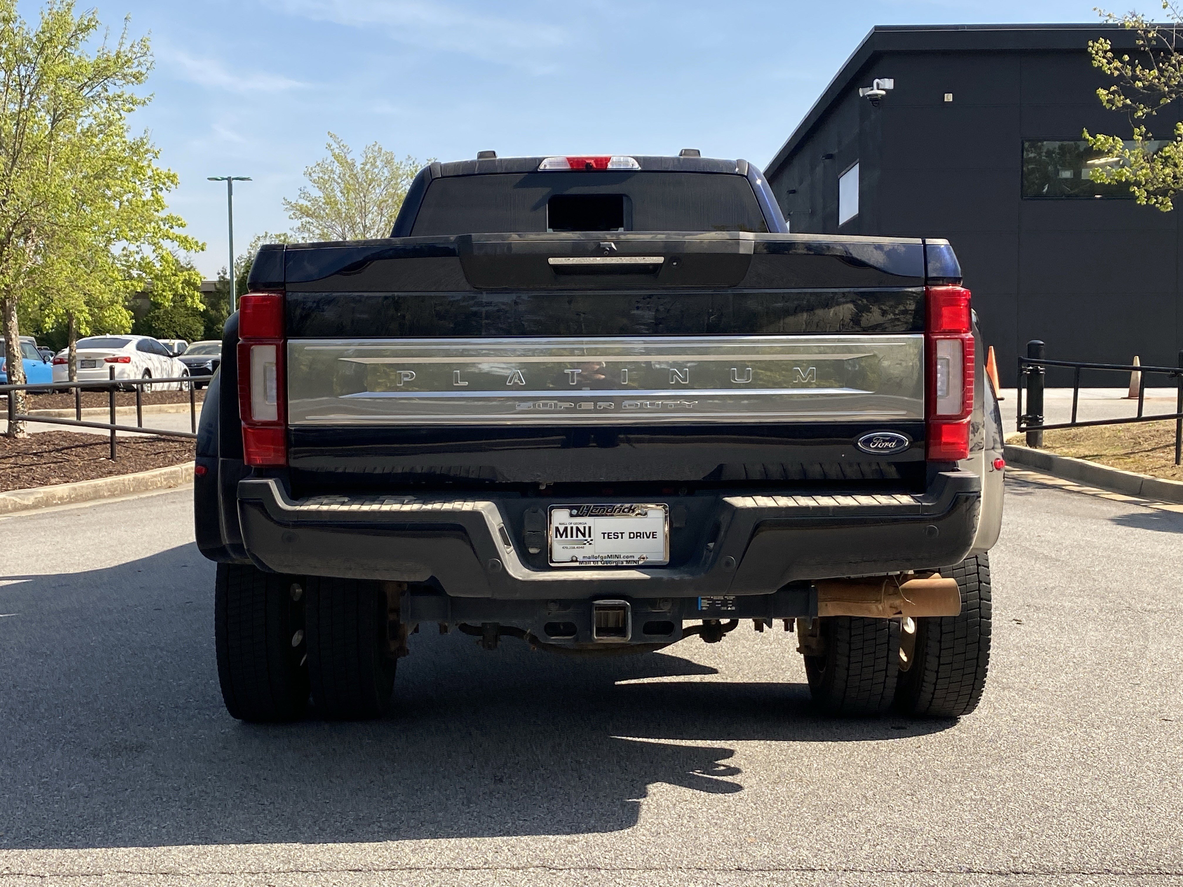 Used 2022 Ford F450 Platinum w/ FX4 Off-Road Package image 16