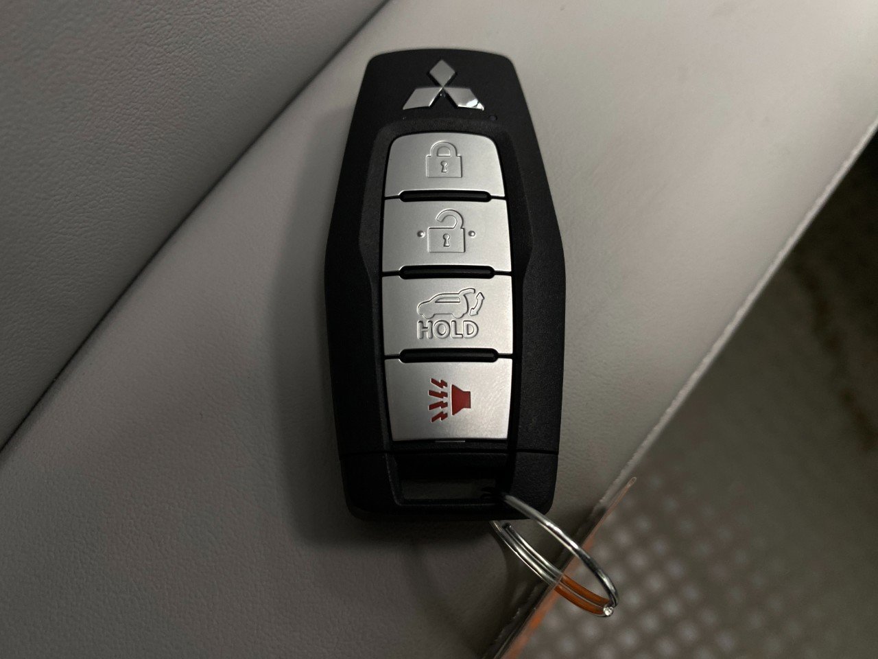 New 2026 Mitsubishi Outlander SE image 34