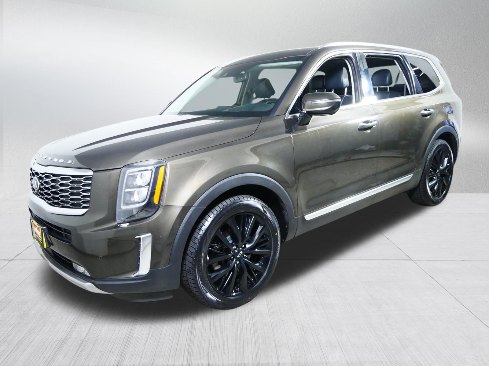 Used 2020 Kia Telluride SX w/ SX Prestige Package AWD/4WD image 3