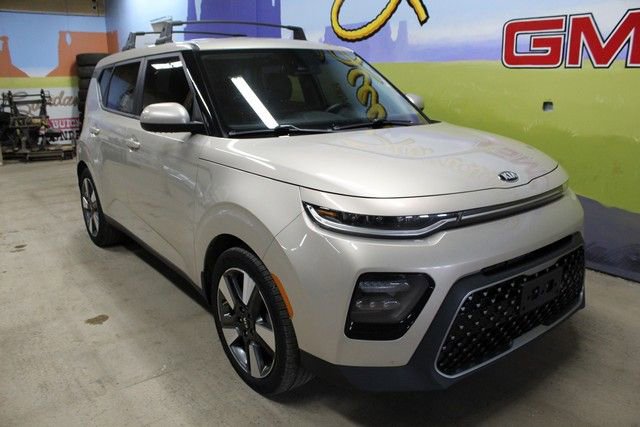 Used 2020 Kia Soul EX image 3