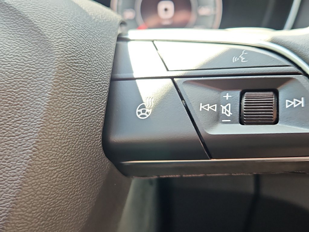 Certified 2024 Audi Q5 Premium AWD/4WD image 22