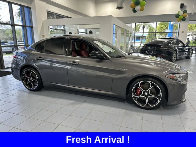 Used 2022 Alfa Romeo Giulia Veloce image 36