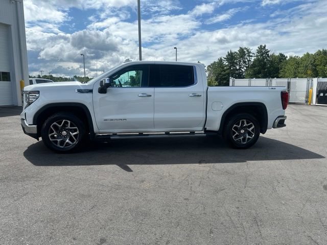Used 2023 GMC Sierra 1500 SLT w/ SLT Premium Package AWD/4WD image 2