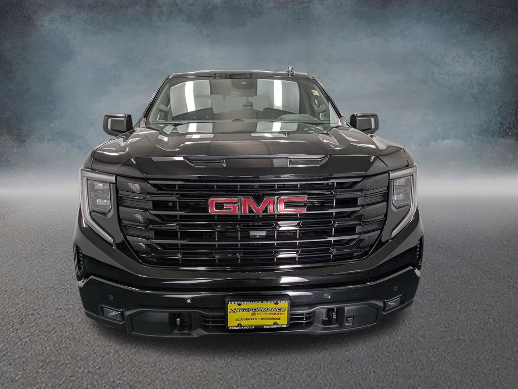 Used 2024 GMC Sierra 1500 Elevation w/ Elevation Premium Package AWD/4WD image 2