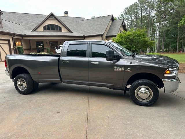 Used 2016 RAM 3500 SLT AWD/4WD image 3