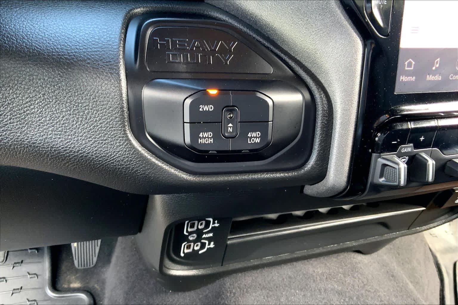 Used 2026 RAM 2500 Tradesman AWD/4WD image 46