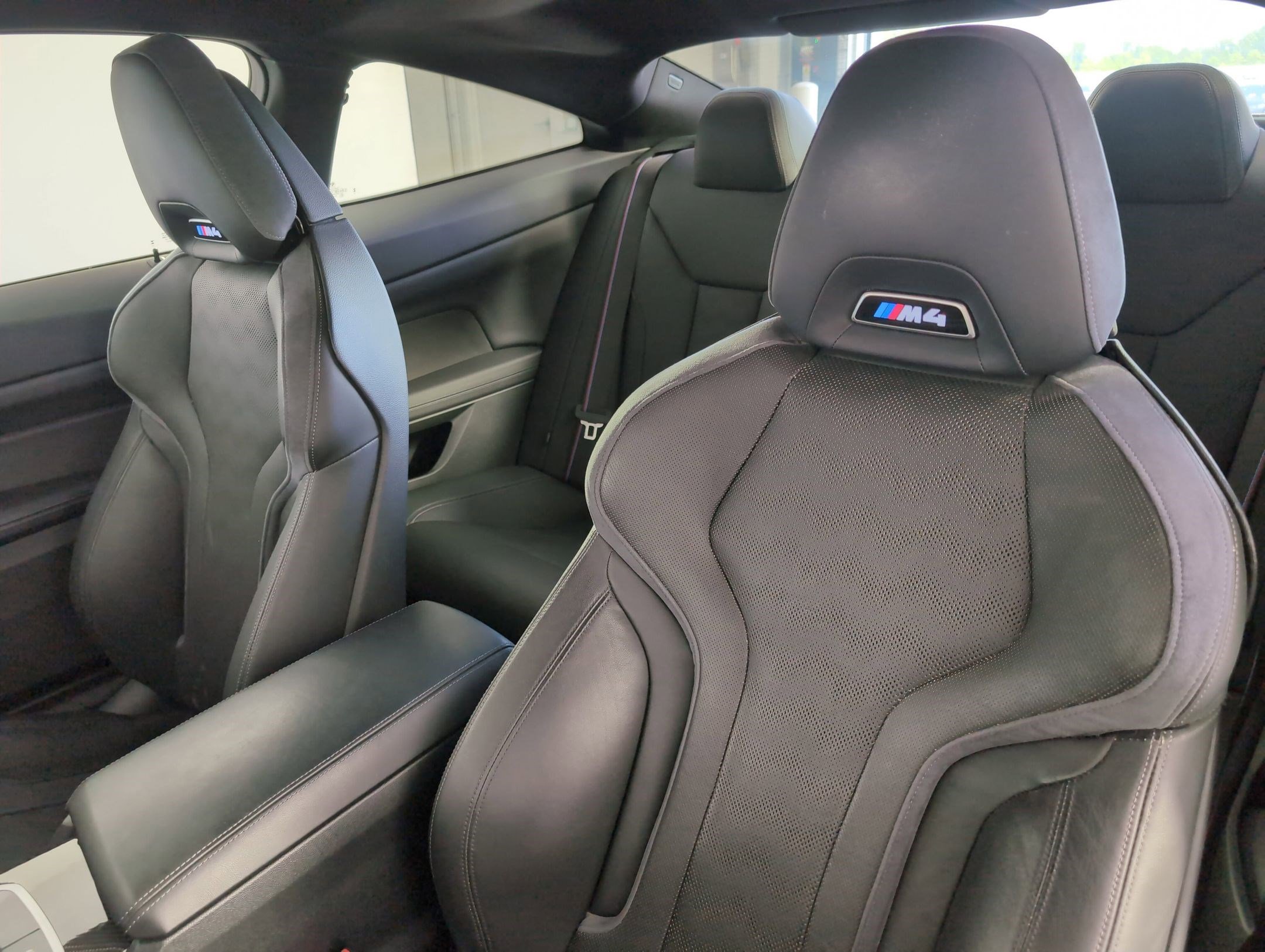 Used 2024 BMW M4 Competition w/ M Carbon Exterior Package image 21