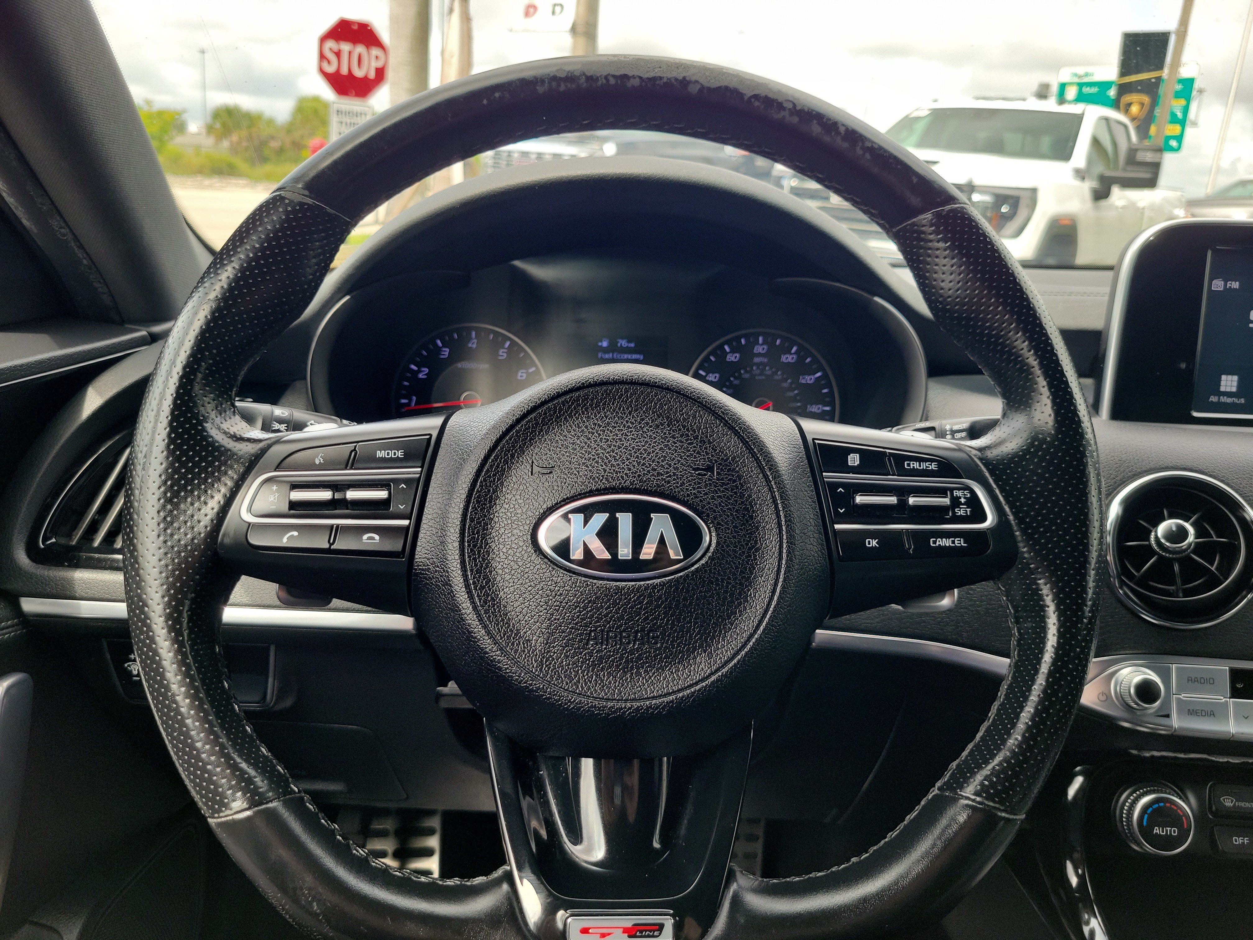 Used 2020 Kia Stinger GT-Line RWD image 17