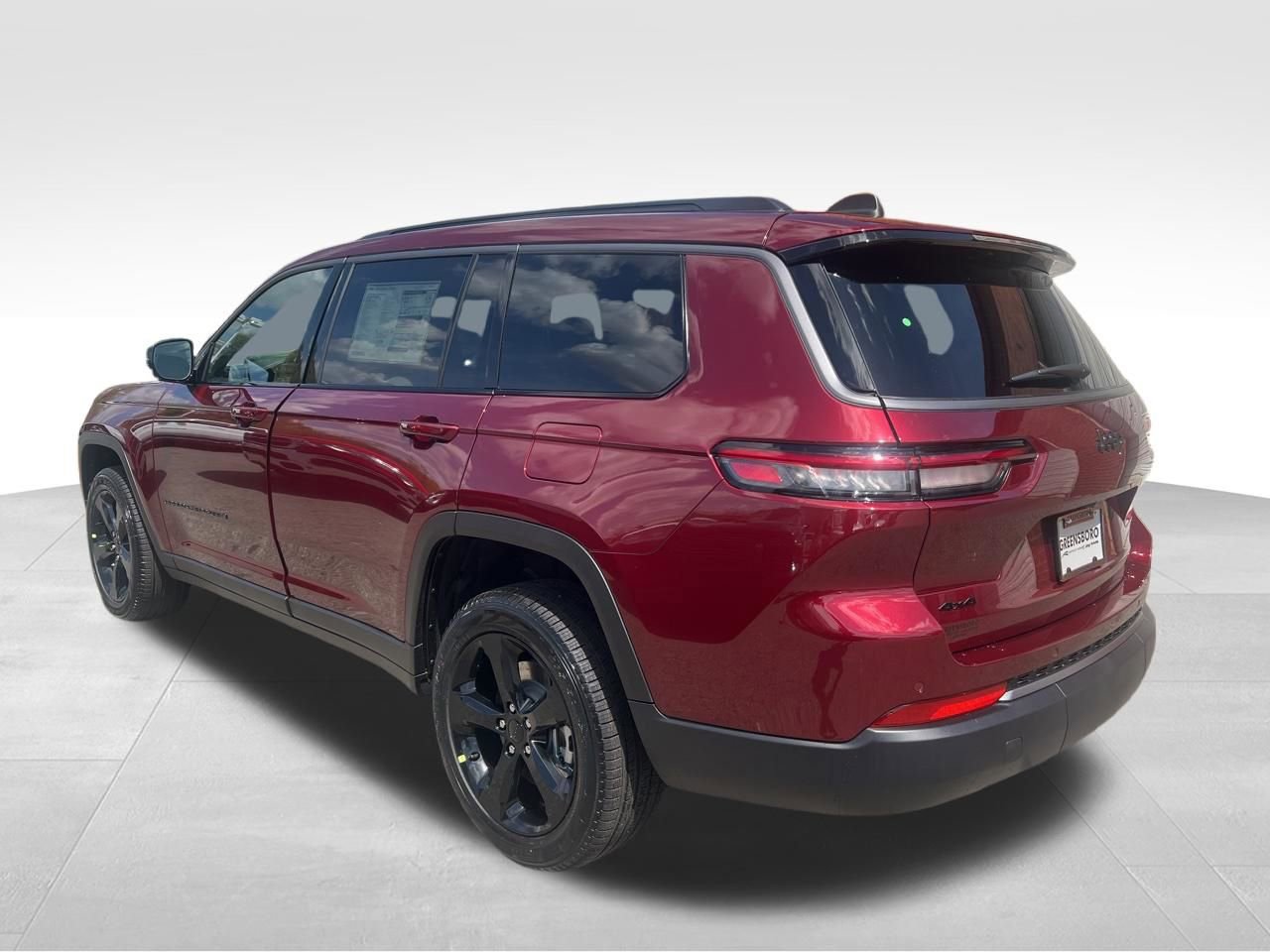 New 2026 Jeep Grand Cherokee L Limited w/ Limited Altitude Package AWD/4WD image 3