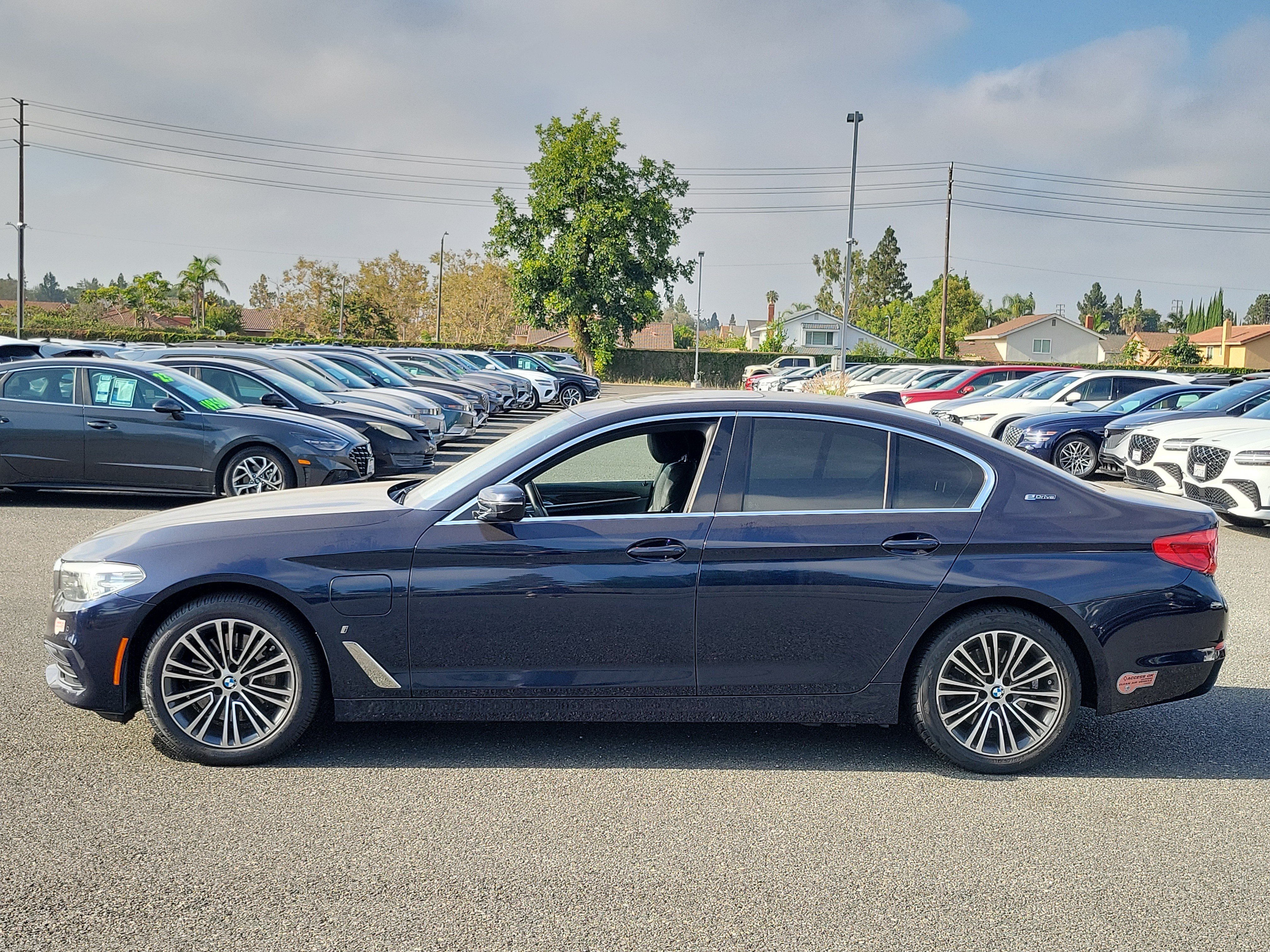 Used 2019 BMW 530e RWD image 5