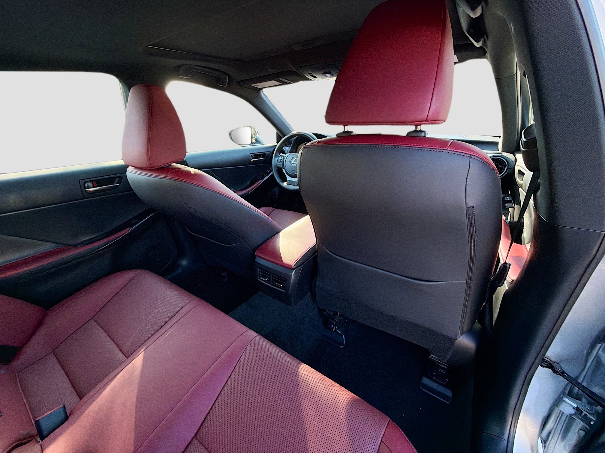 Used 2025 Lexus IS 300 w/ Comfort Package image 28