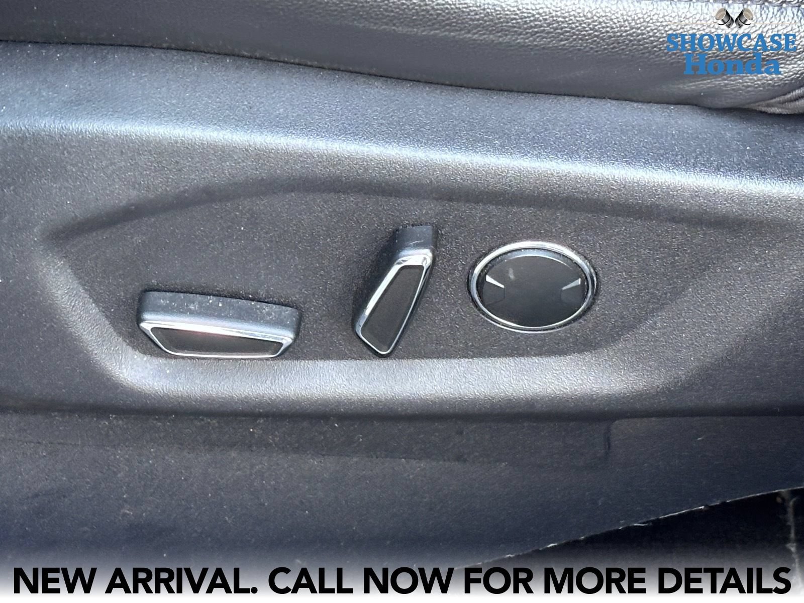 Used 2016 Ford Explorer XLT w/ Equipment Group 202A FWD image 10