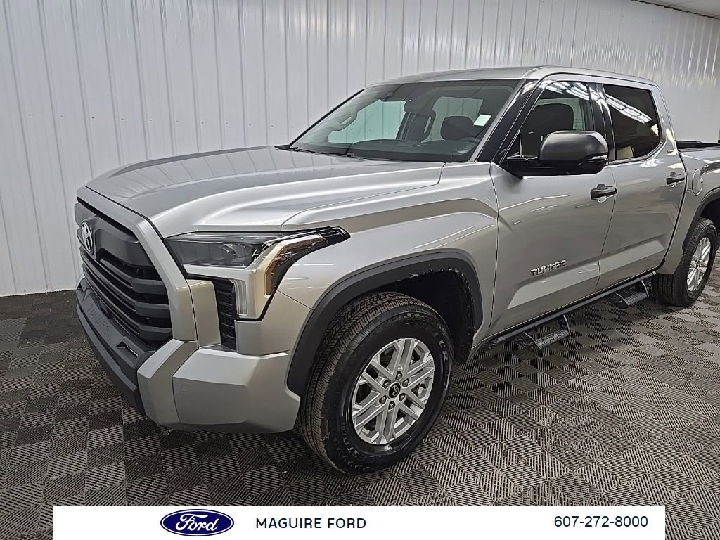 Used 2023 Toyota Tundra SR5 w/ SR5 Convenience Package AWD/4WD image 10
