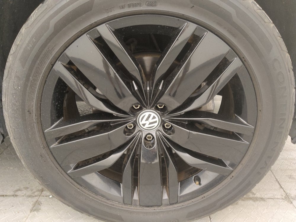 Used 2018 Volkswagen Atlas SEL Premium AWD/4WD image 31