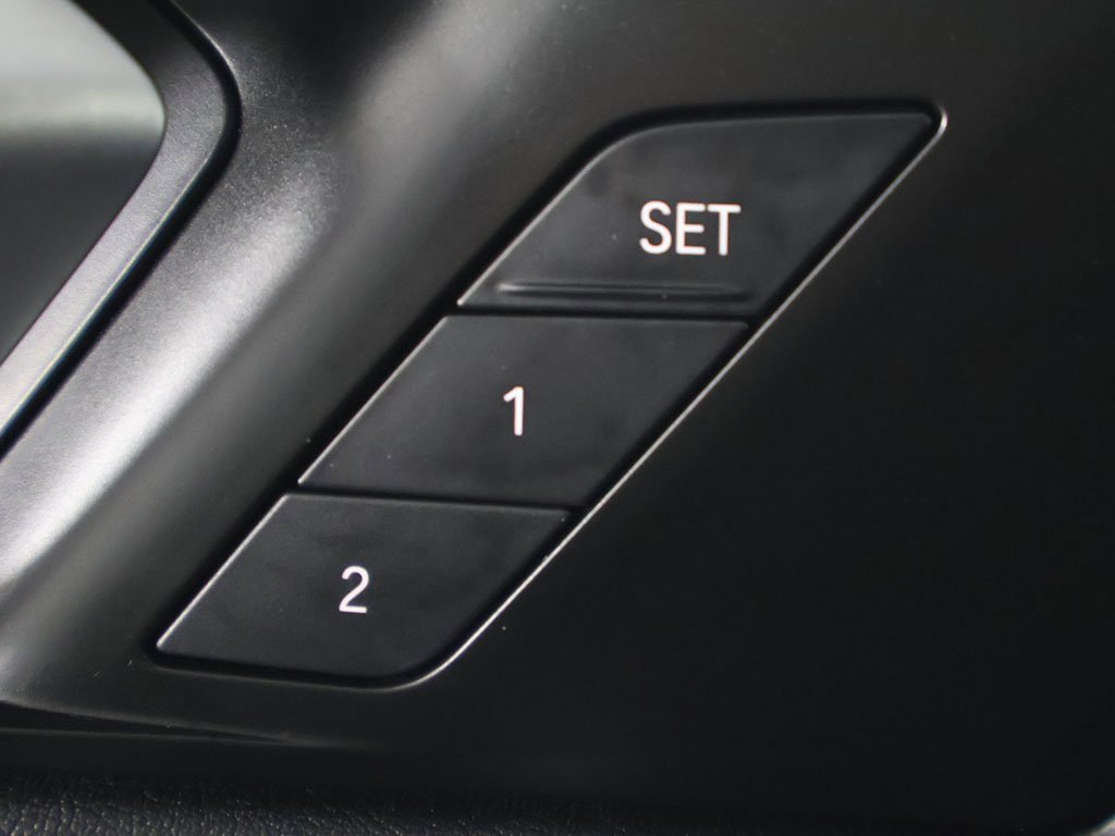 Used 2024 BMW X5 xDrive40i image 39