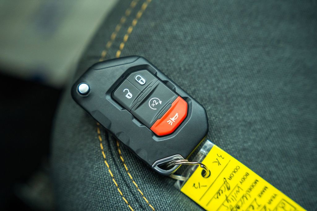 Used 2026 Jeep Wrangler Sport AWD/4WD image 43