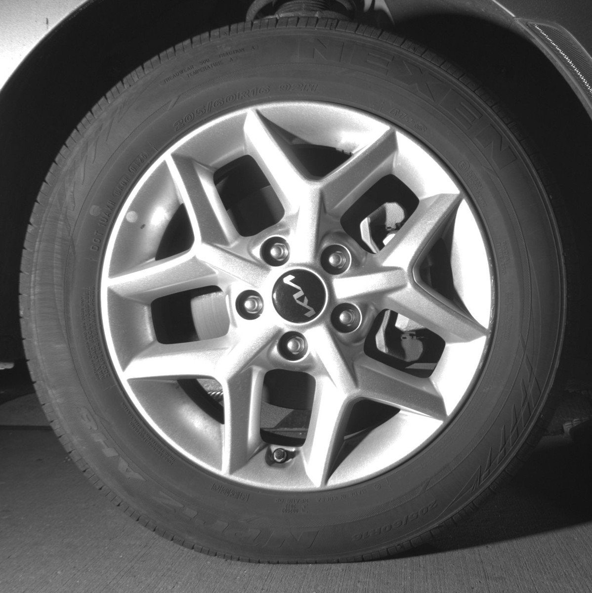 Used 2025 Kia Soul LX w/ LX Technology Package FWD image 13