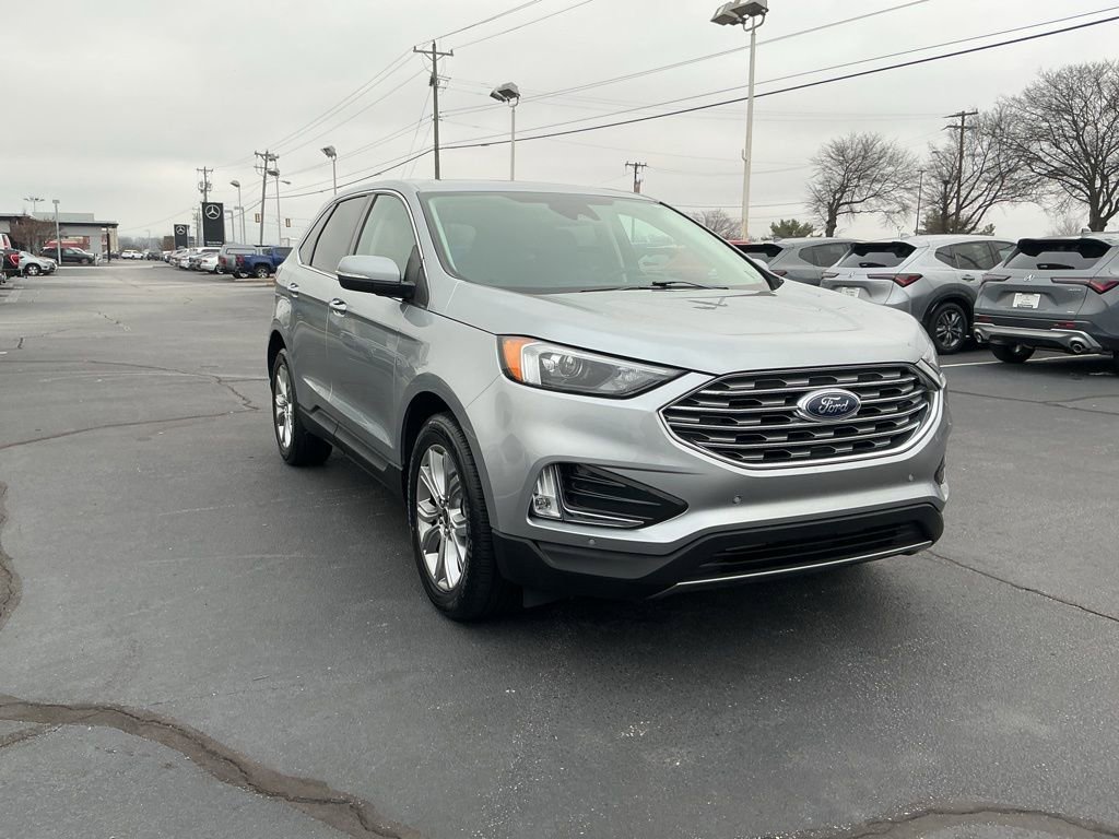Used 2024 Ford Edge Titanium image 7
