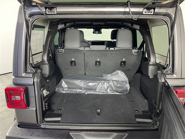 New 2025 Jeep Wrangler Sahara image 15