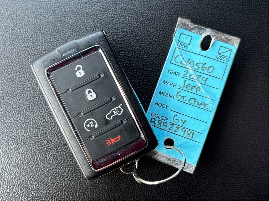 Used 2024 Jeep Grand Cherokee Trailhawk w/ Advanced Protech Group II image 44