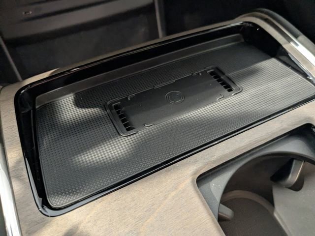 New 2026 Volvo EX90 Ultra image 28