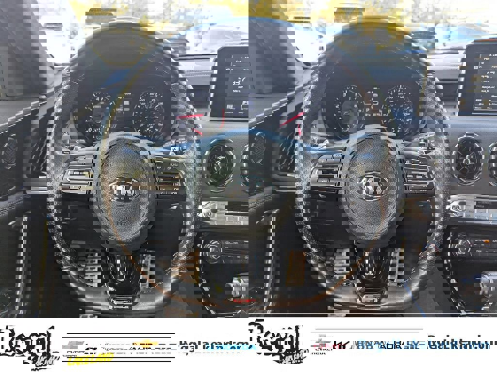 Used 2021 Kia Stinger GT-Line image 11