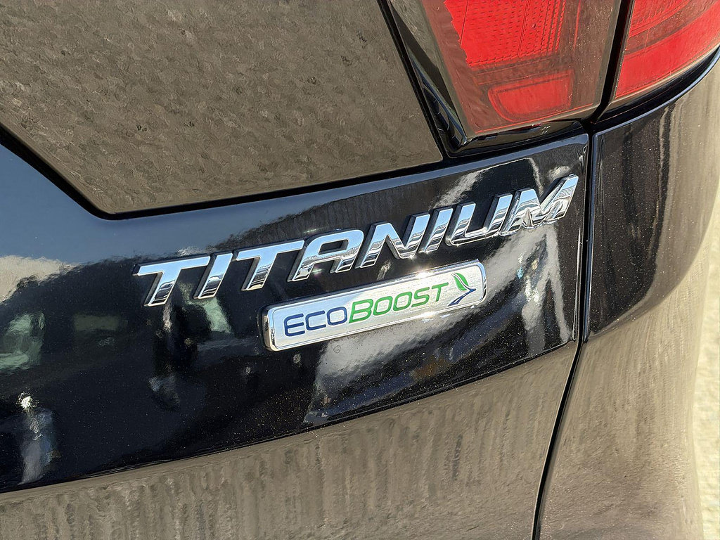 Used 2019 Ford Escape Titanium FWD image 31