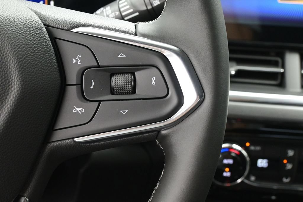 New 2026 Chevrolet Trax ACTIV FWD image 25