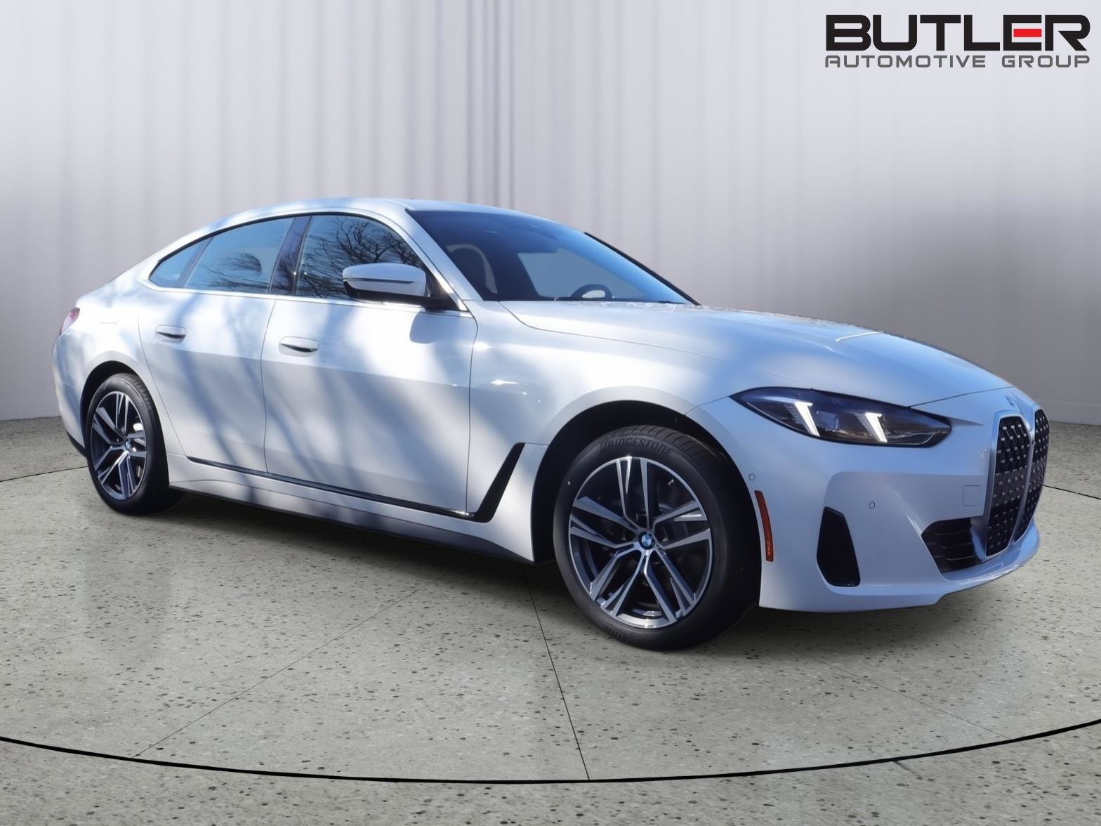 New 2026 BMW 430i w/ Premium Package RWD image 3