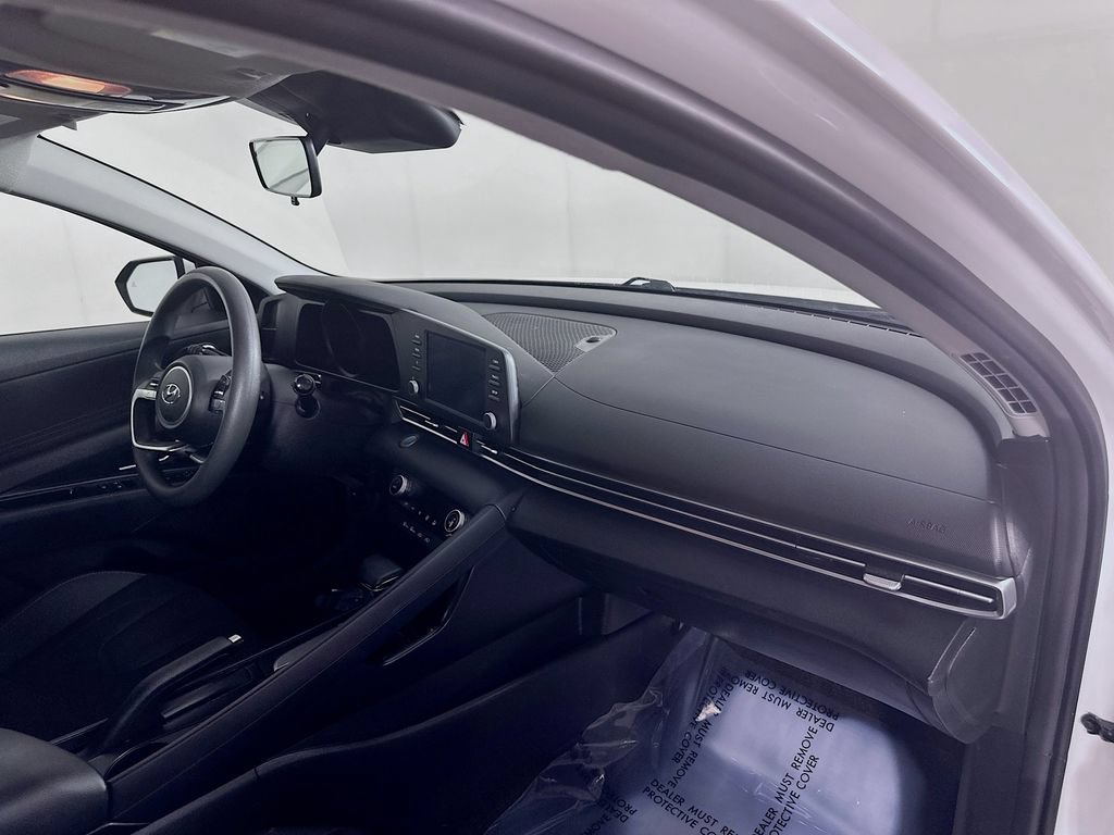 Used 2022 Hyundai Elantra SEL w/ Cargo Package FWD image 33